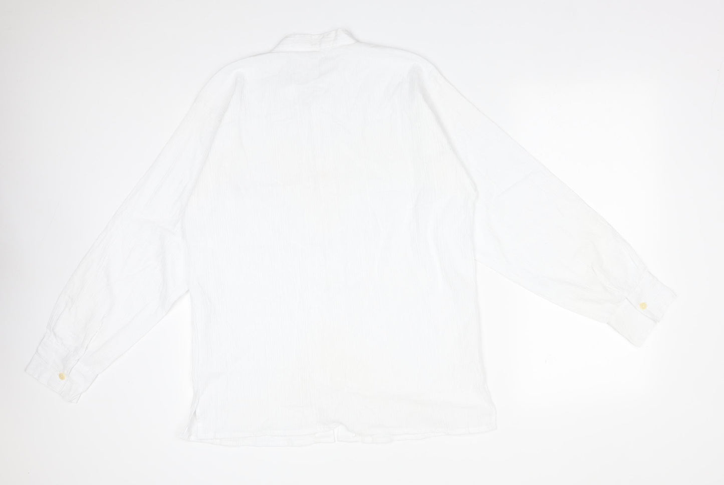 Preworn Mens White    Button-Up Size L Round Neck