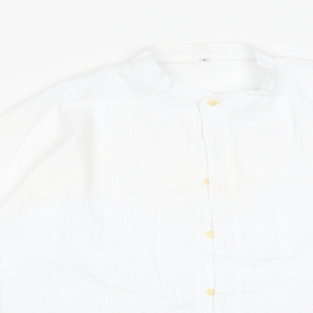 Preworn Mens White    Button-Up Size L Round Neck