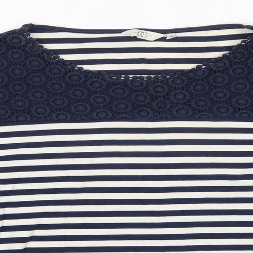 Country Casuals Womens Blue Striped 100% Cotton Basic Blouse Size M Round Neck