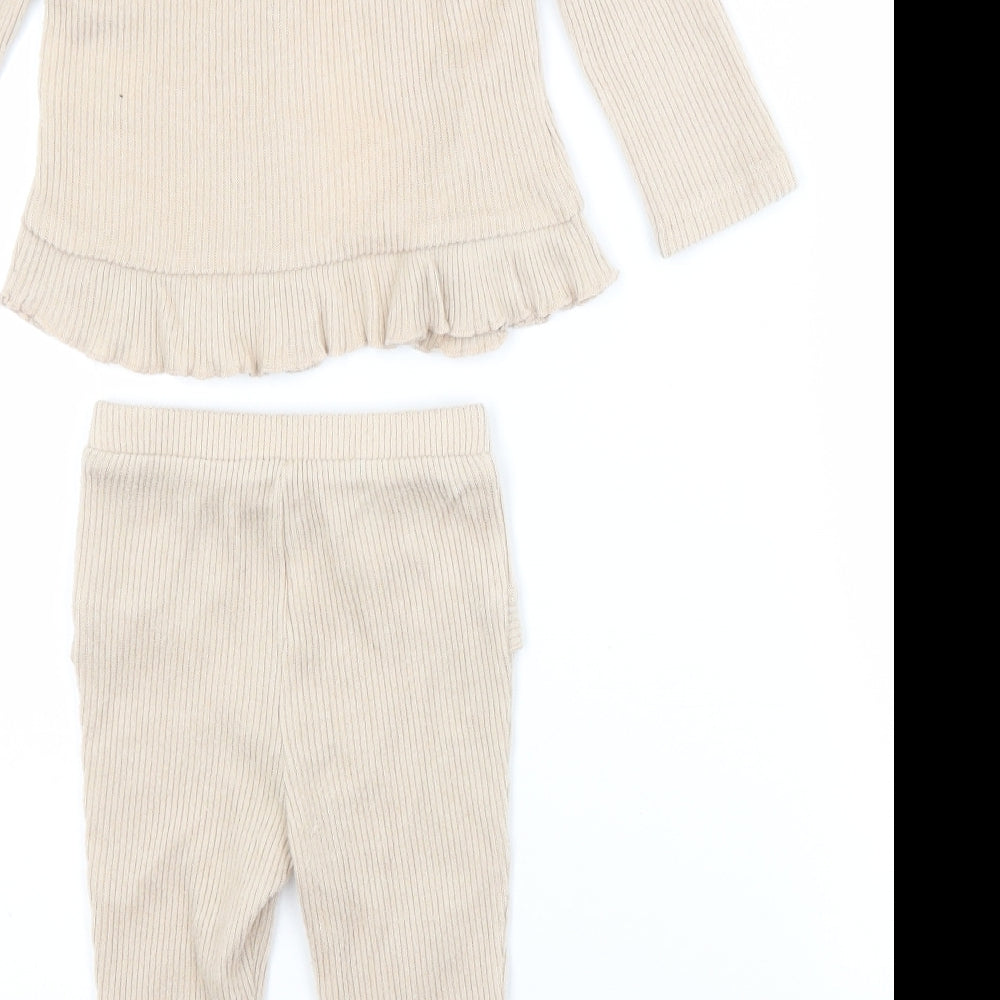 Preworn Girls Beige  Polyester Trousers Outfit/Set Size 12-18 Months