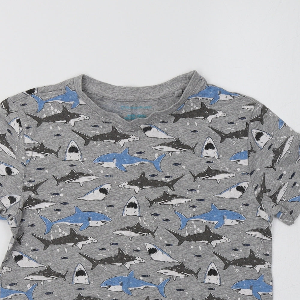 Primark Boys Grey Geometric Cotton Basic T-Shirt Size 7-8 Years Crew Neck  - Shark Print