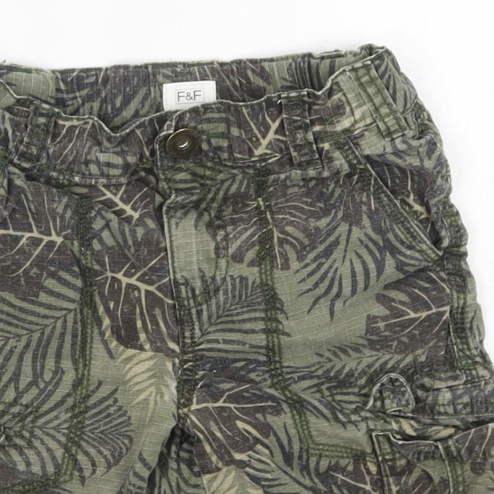 F&F Boys Green  100% Cotton Sweat Shorts Size 5-6 Years  Regular