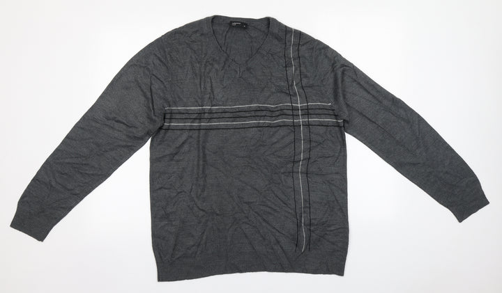 Cedar Wood State Mens Grey Round Neck Acrylic Pullover Jumper Size M