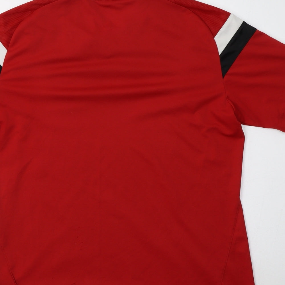 adidas Mens Red  Polyester  T-Shirt Size M V-Neck
