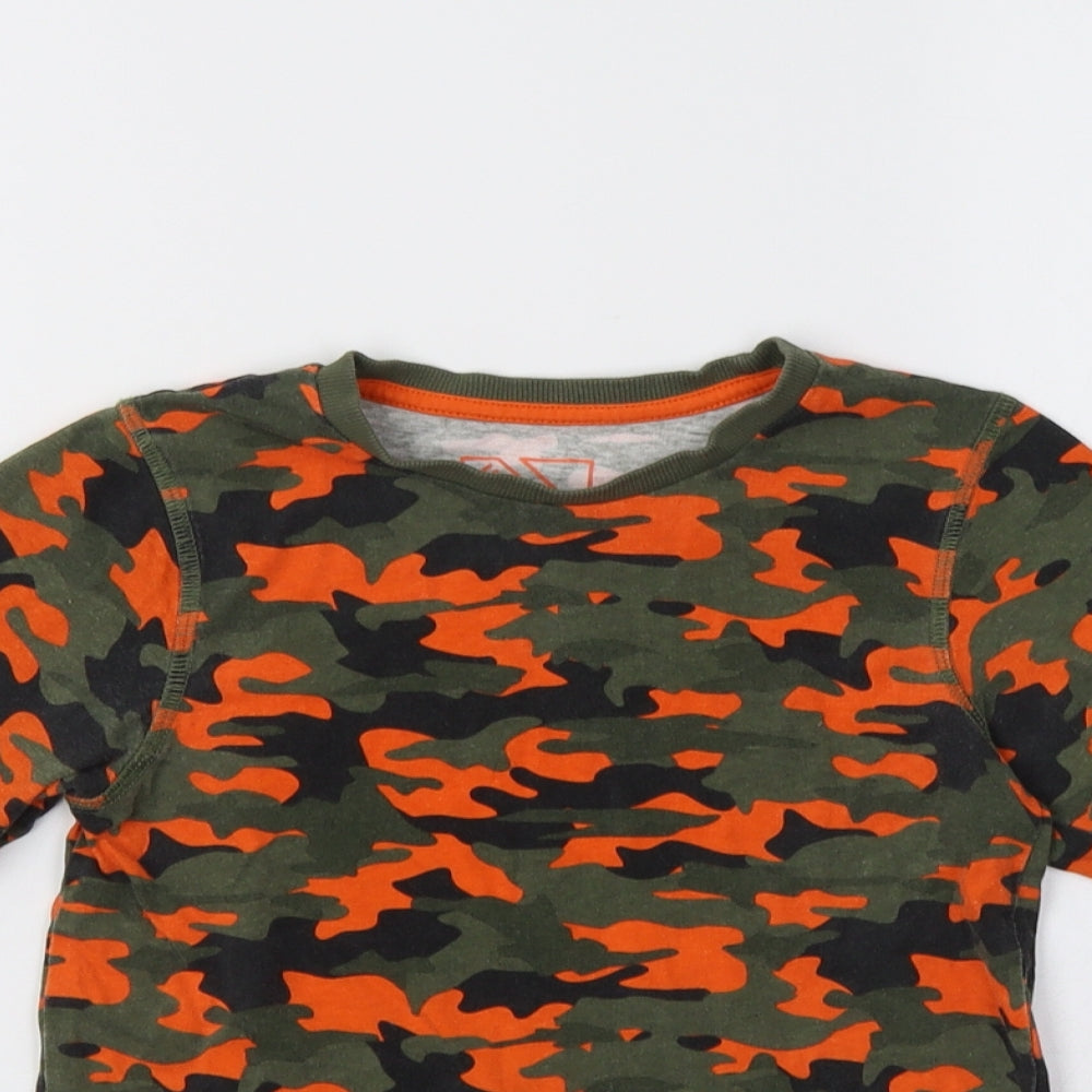Matalan Boys Green Camouflage Cotton Basic T-Shirt Size 8 Years Crew Neck