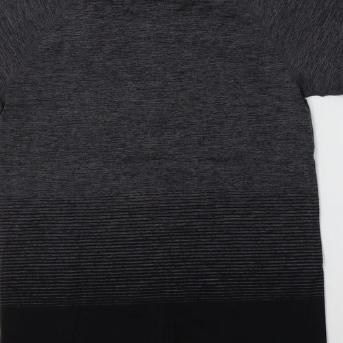 Club la Womens Grey  Polyester Basic T-Shirt Size S Crew Neck