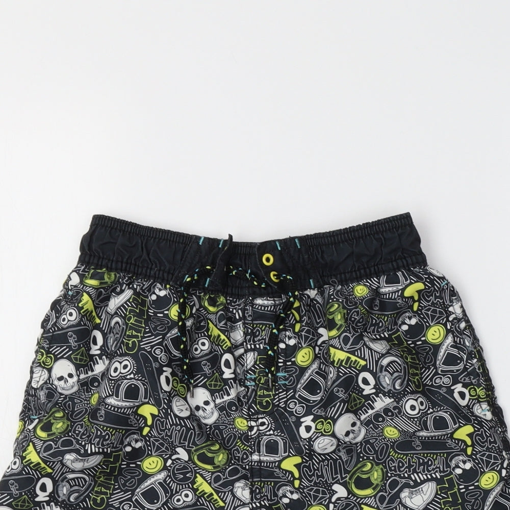 George Boys Black Geometric Polyester Bermuda Shorts Size 9-10 Years  Regular  - Skull Print