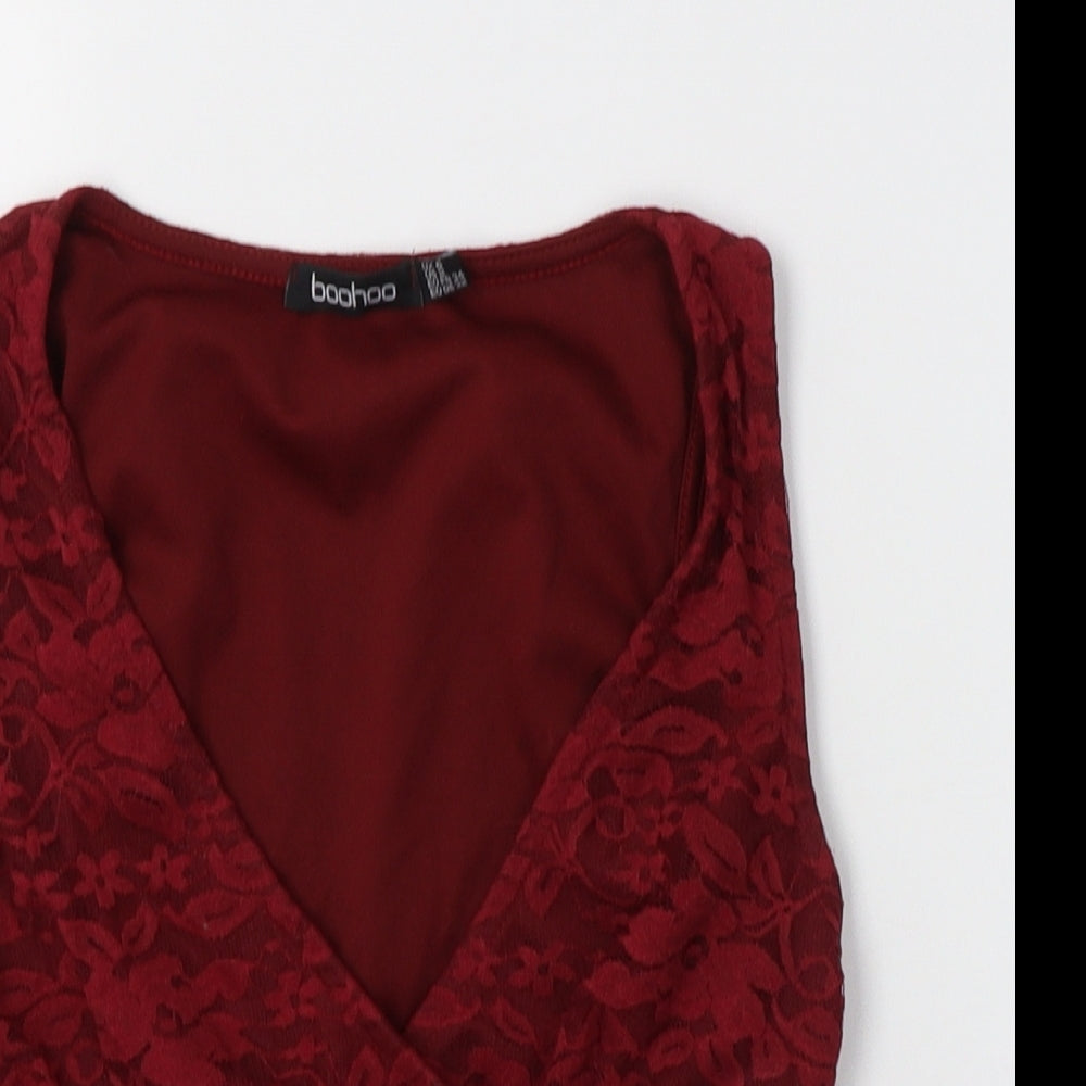 Boohoo Womens Red Floral Polyester Cropped T-Shirt Size 6 V-Neck