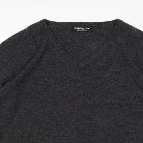 Cedar Wood State Mens Grey V-Neck  Acrylic Pullover Jumper Size XL