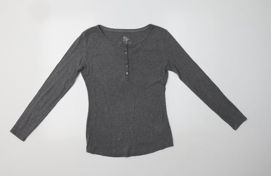 Front view of Primark women’s grey polyester kimono pyjama top, size M