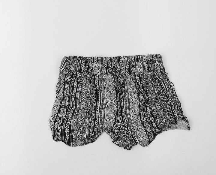 New Look Girls Black Geometric Viscose Bermuda Shorts Size 13 Years  Regular