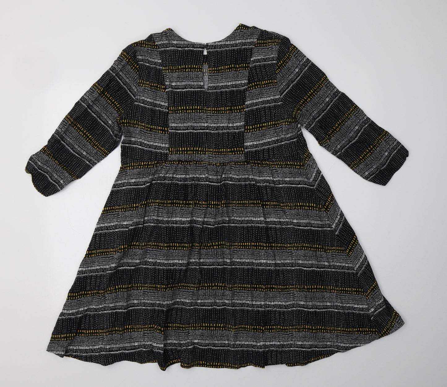 H&M Womens Black Geometric Viscose A-Line  Size 14  Round Neck