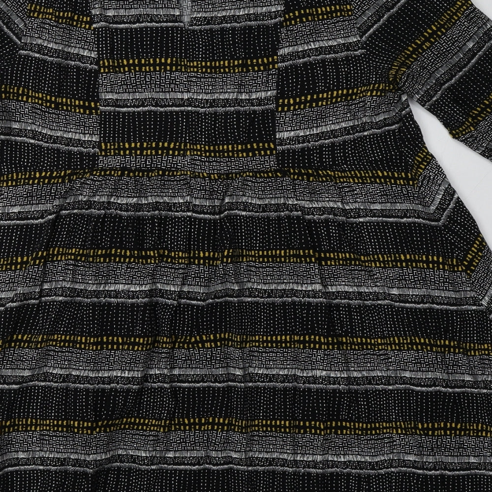H&M Womens Black Geometric Viscose A-Line  Size 14  Round Neck