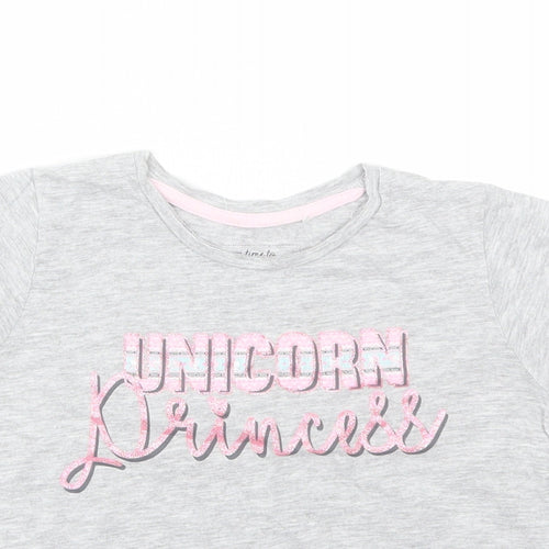 Peacocks Girls Grey  Cotton Basic T-Shirt Size 5-6 Years Round Neck