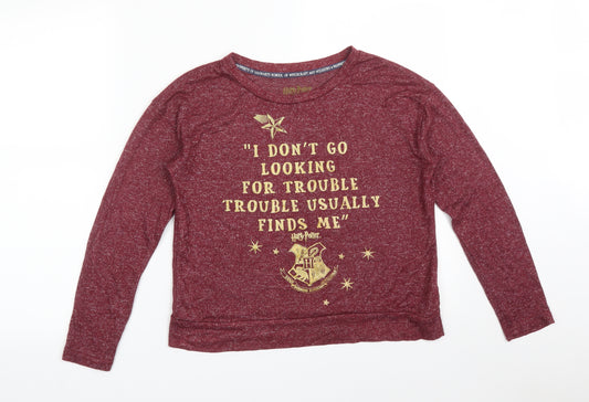 Front view of Primark women’s red viscose basic t-shirt, round neck - harry potter. i don't go looking for trouble trouble
