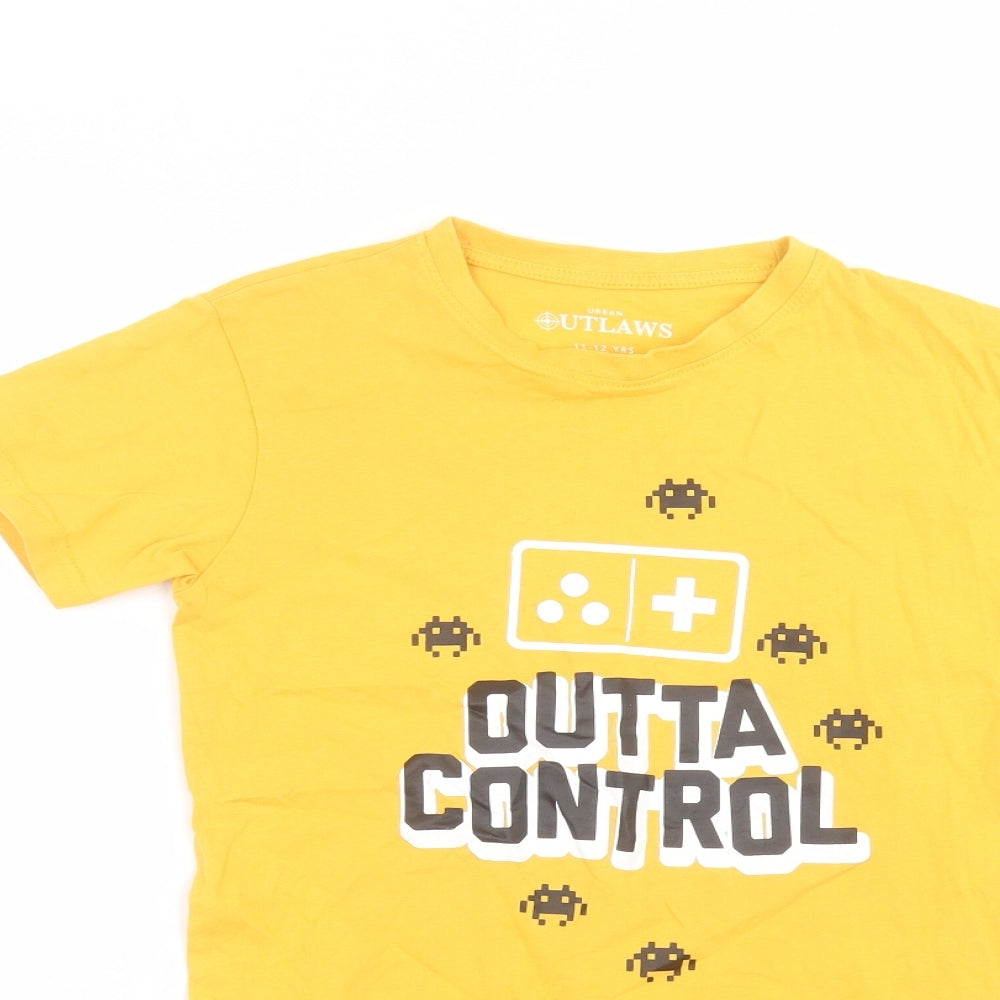 Urban outlaws Boys Yellow  Cotton Basic T-Shirt Size 11-12 Years Round Neck