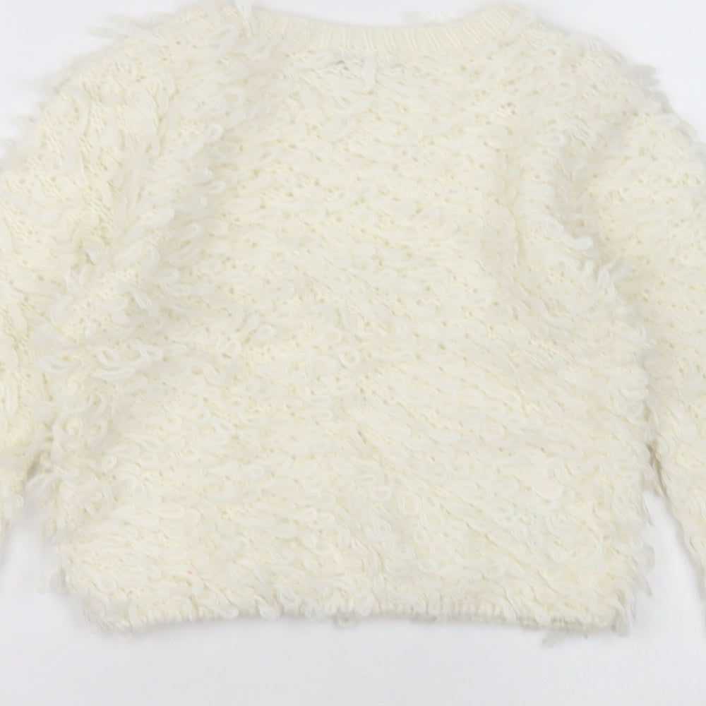 Matalan Girls White Round Neck  Acrylic Pullover Jumper Size 4-5 Years