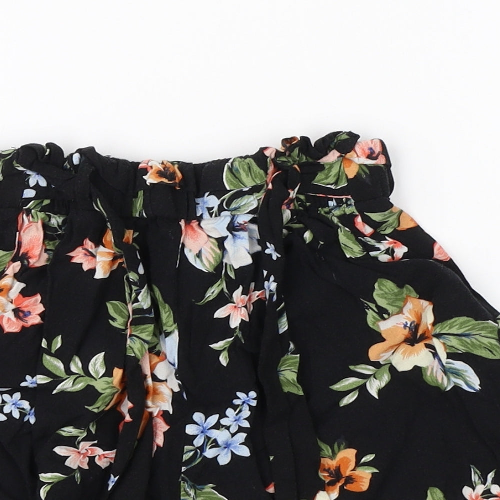 New Look Girls Black Floral Viscose Utility Shorts Size 10 Years  Regular