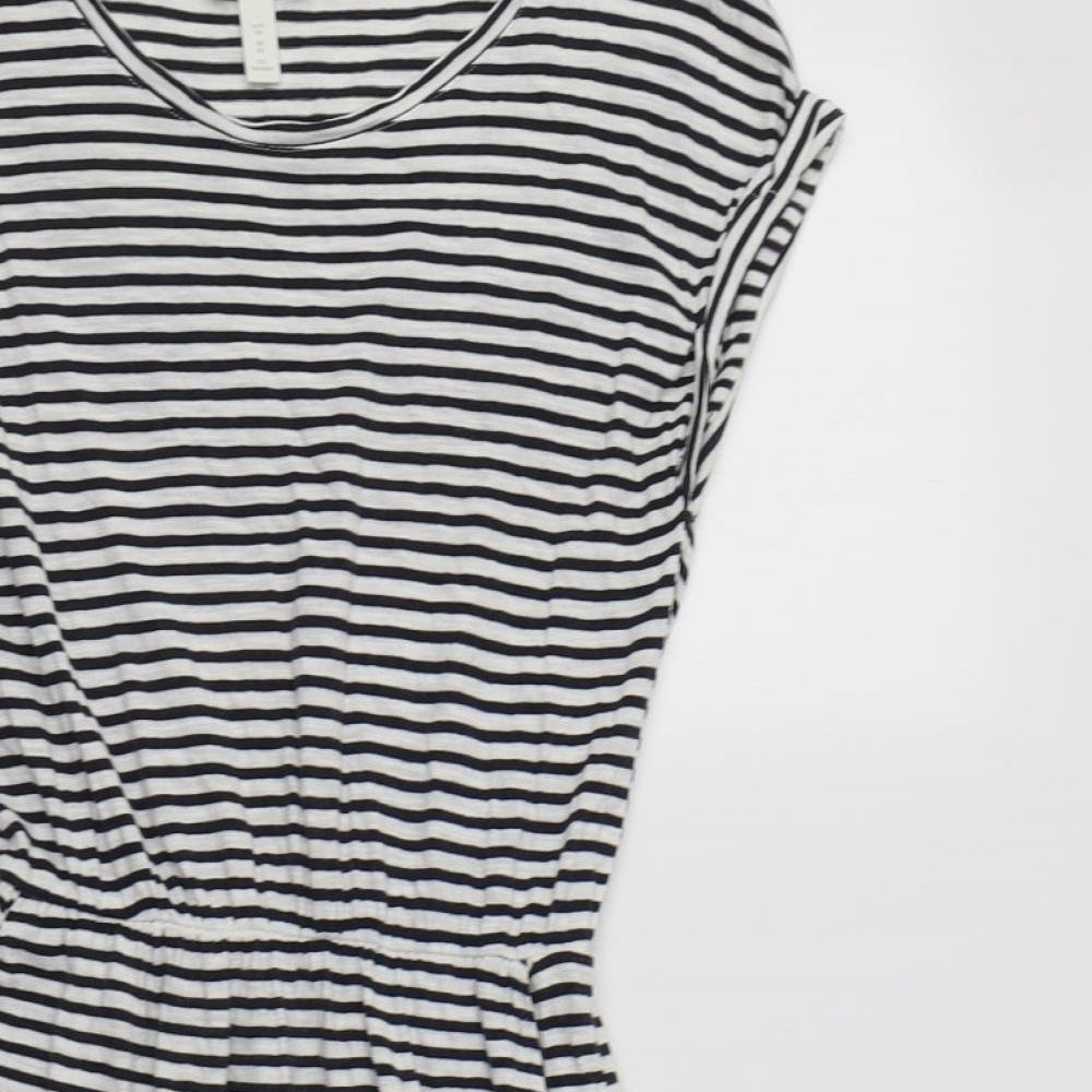 H&M Womens White Striped Cotton Fit & Flare  Size XS  Crew Neck