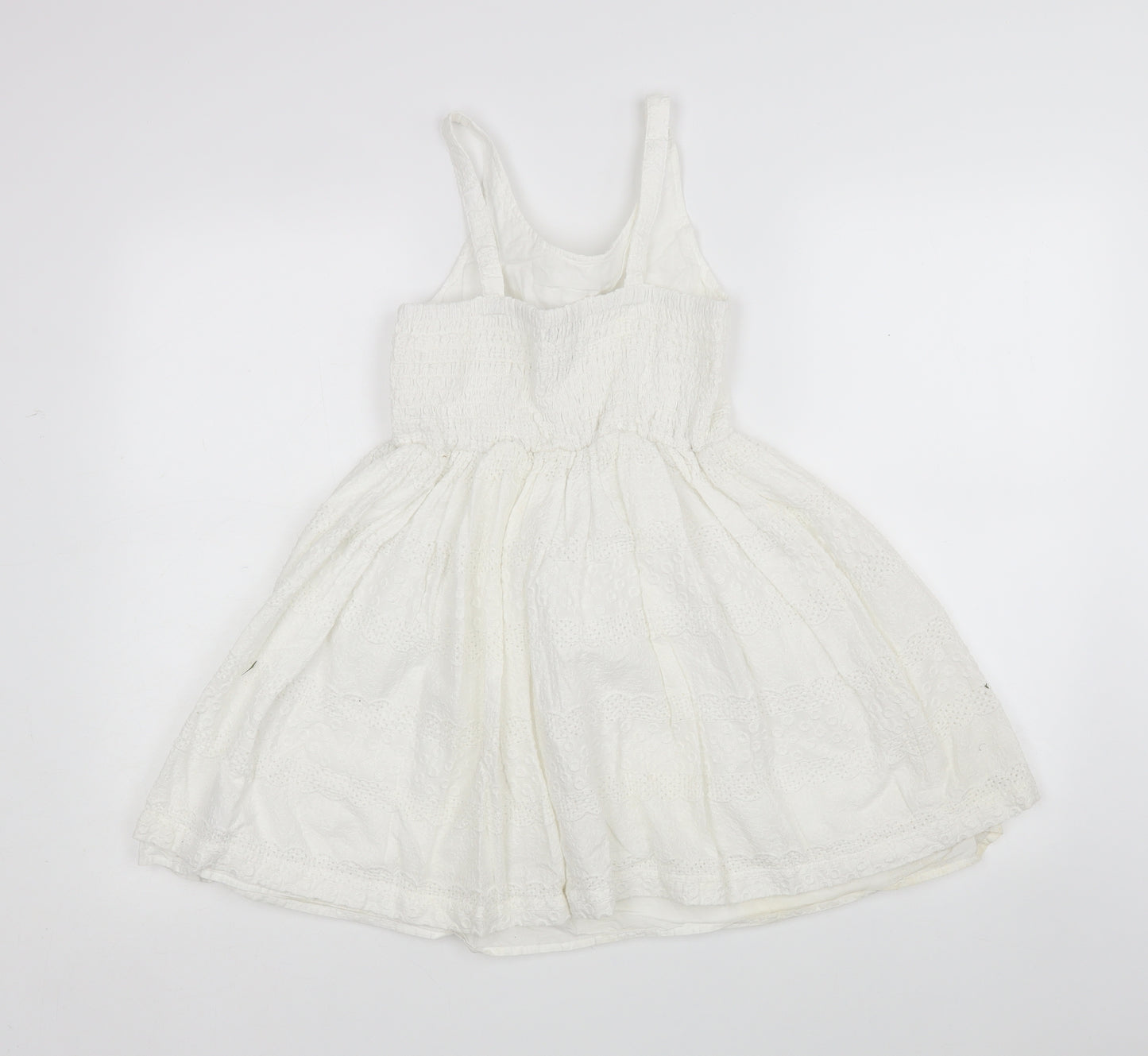 Gap Girls White  Cotton A-Line  Size 10-11 Years  Round Neck