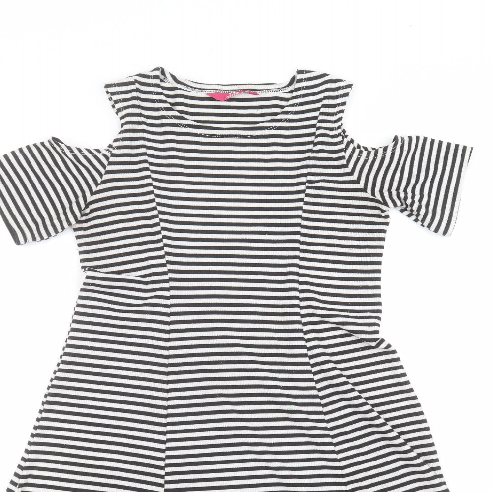 Young Dimension Girls White Striped Polyester A-Line  Size 12-13 Years  Roll Neck