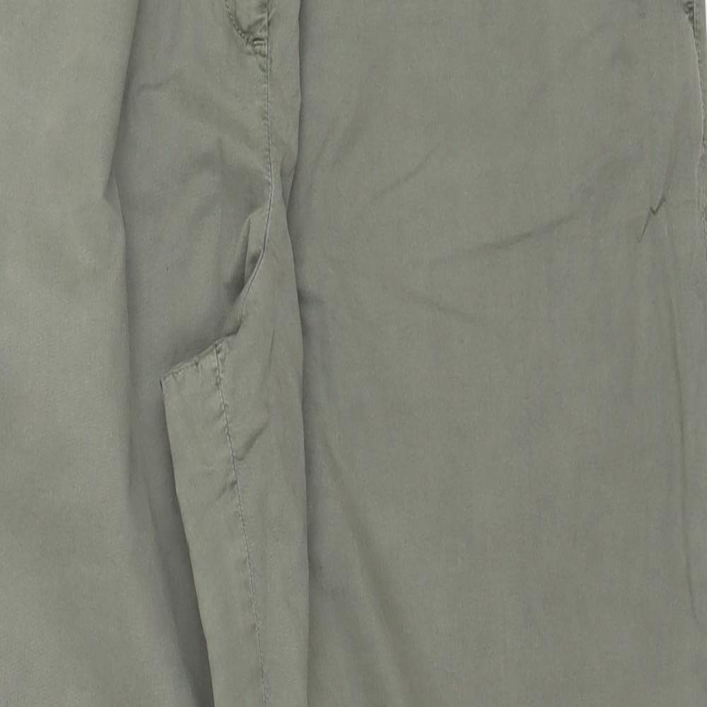 Marks and Spencer Womens Green  Cotton Trousers  Size 18 L29 in Regular