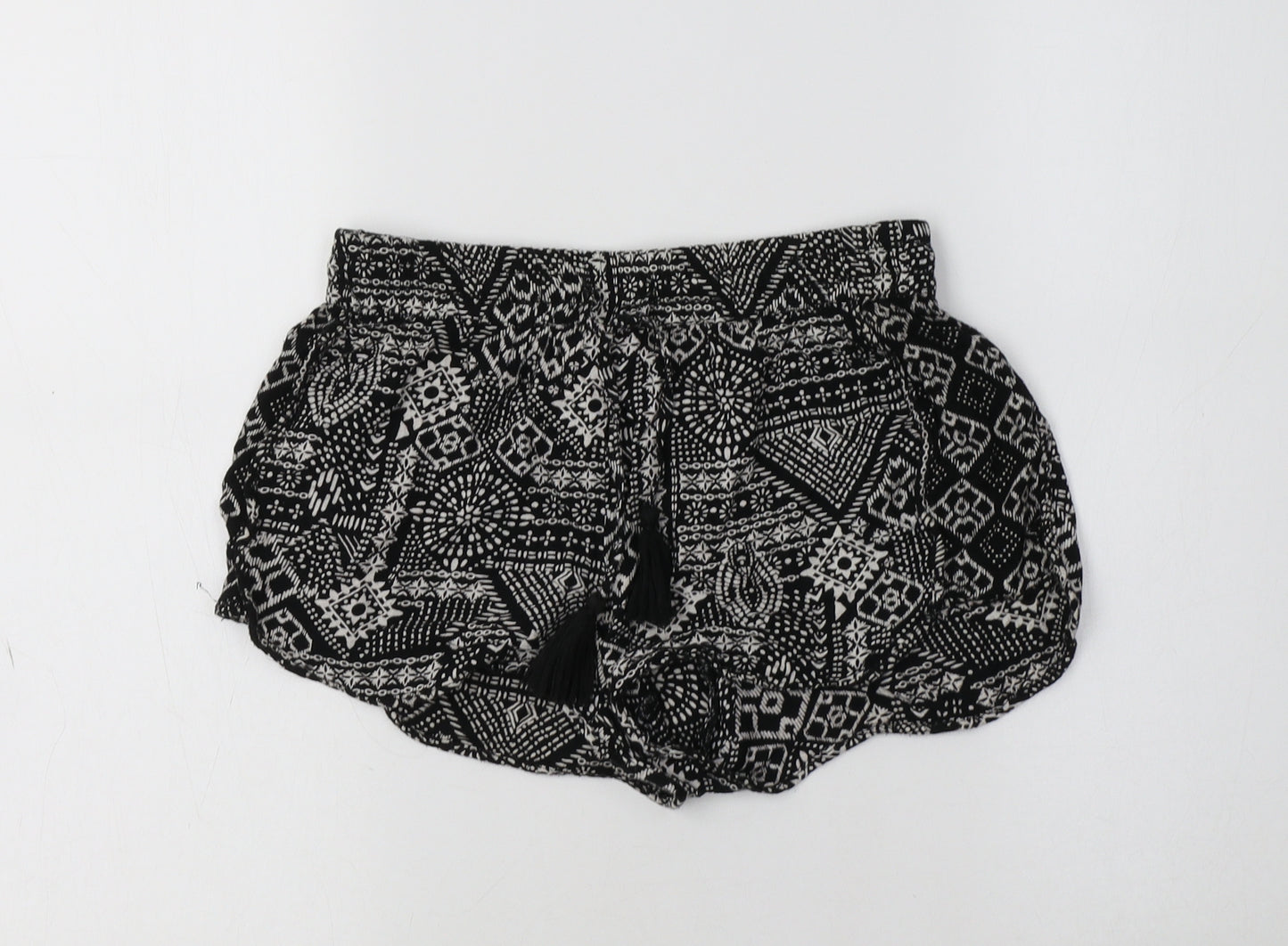 Primark Womens Black Geometric Viscose Bermuda Shorts Size 6 L3.5 in Regular