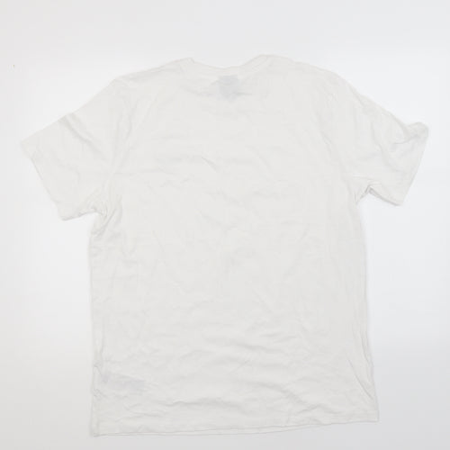 Umbro Mens White  Cotton  T-Shirt Size L Round Neck