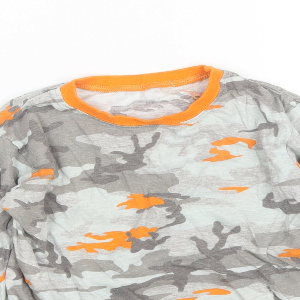 Preworn Boys Orange Camouflage Cotton  Pyjama Top Size 5-6 Years