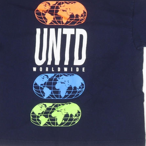Preworn Boys Blue  Cotton Basic T-Shirt Size 5-6 Years Crew Neck  - UNTED WORLDWIDE