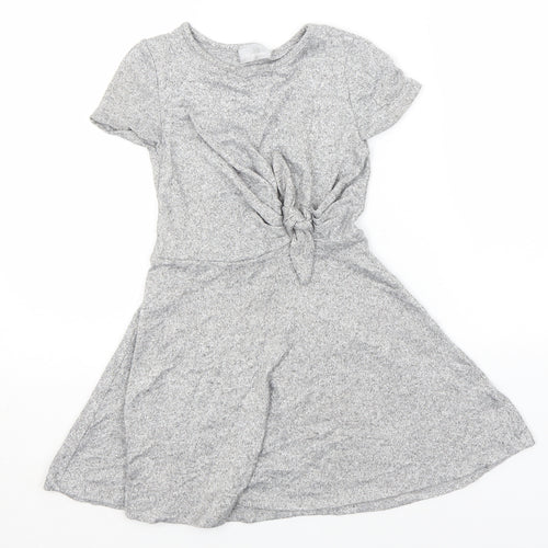 Preworn Girls Silver   A-Line    Round Neck