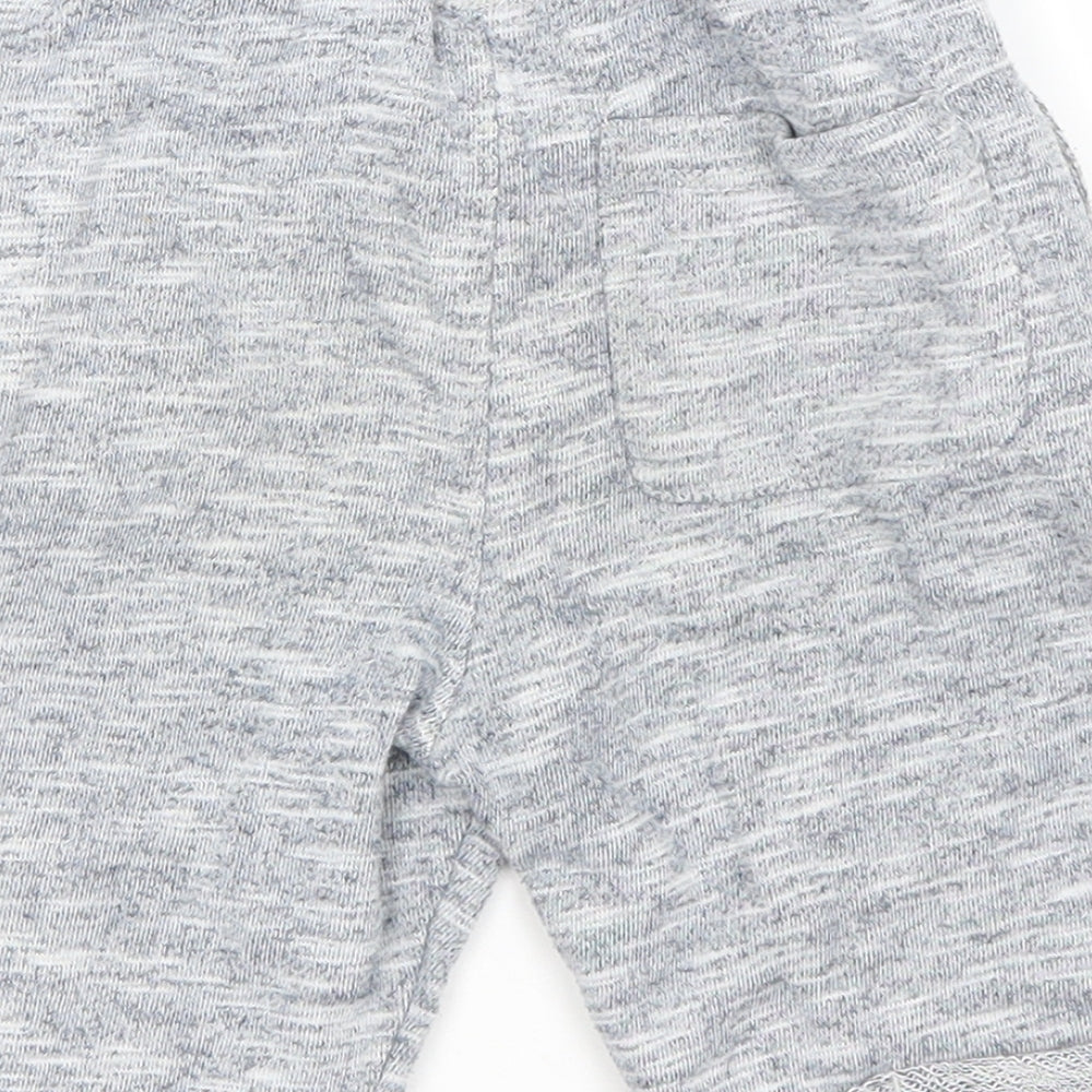 Primark Boys Grey  Cotton Sweat Shorts Size 5-6 Years  Regular