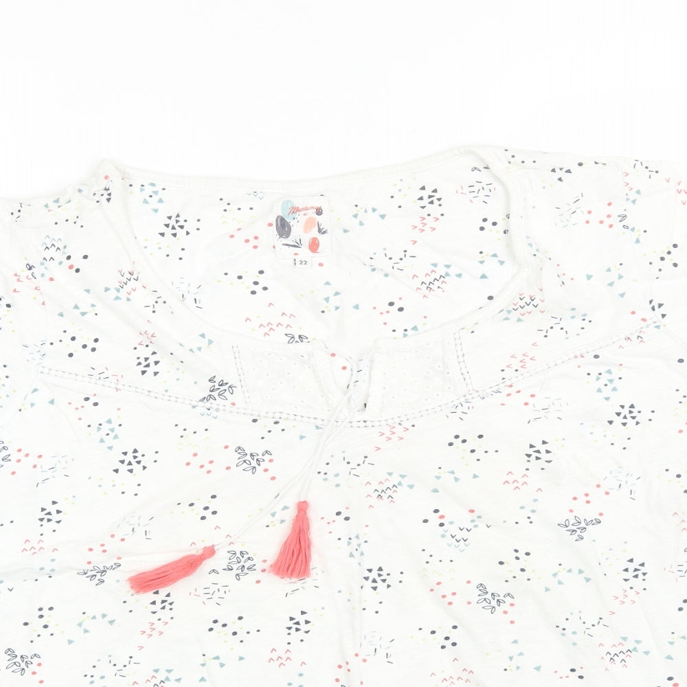 Mantaray Womens White Floral Cotton Basic T-Shirt Size 22 Round Neck