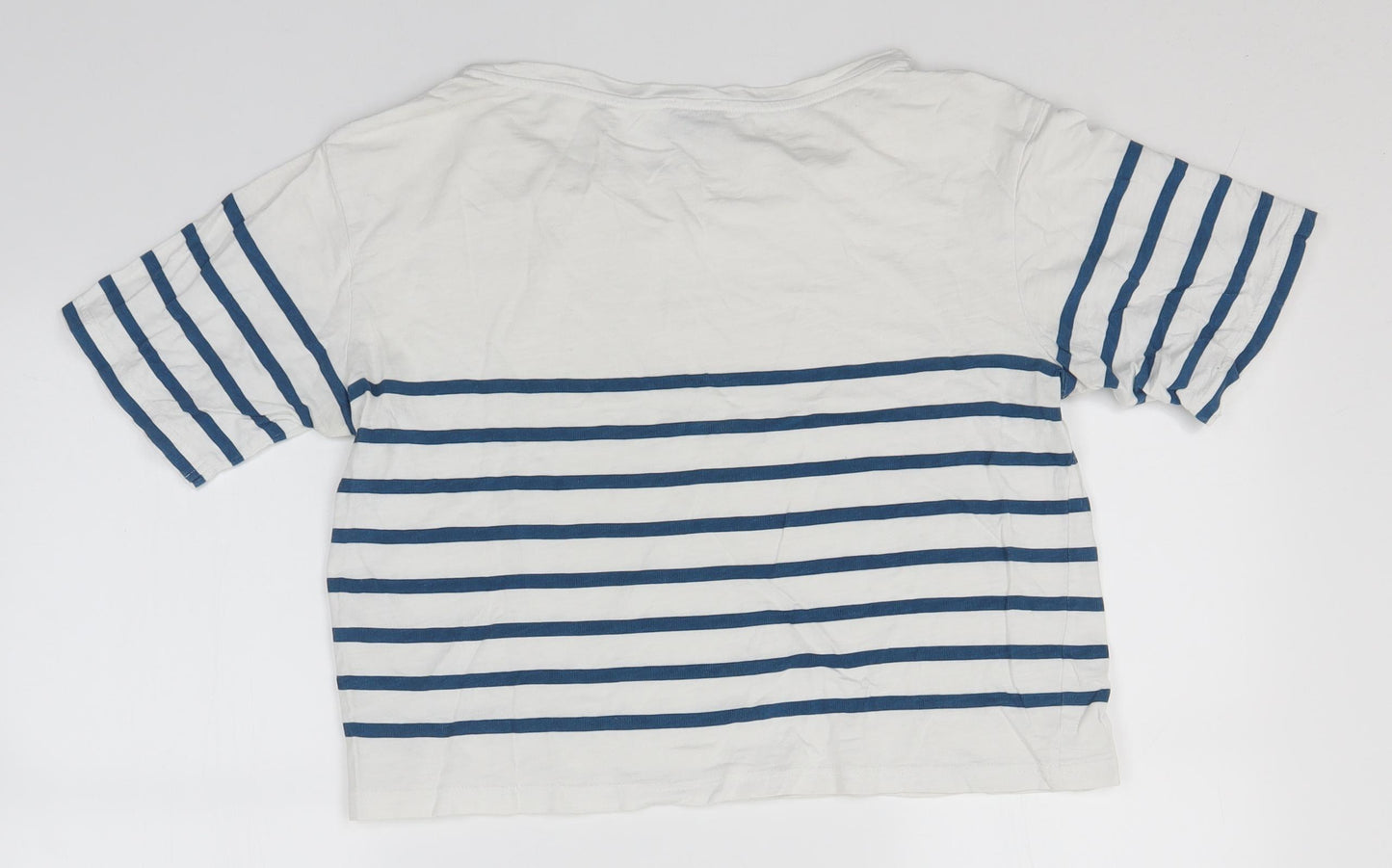 Preworn Womens White Striped  Basic T-Shirt  Round Neck