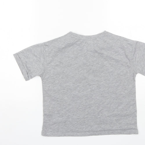 Primark Girls Grey  Polyester Basic T-Shirt Size 9-10 Years Round Neck