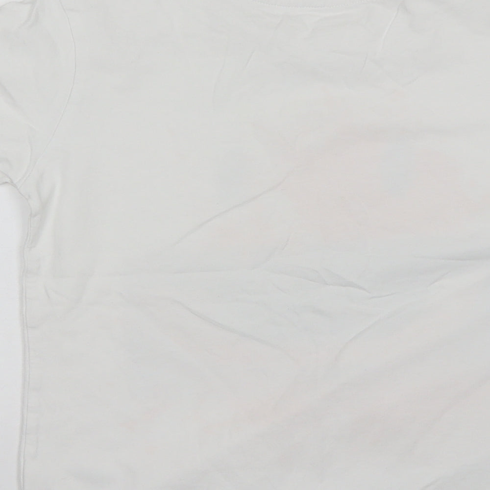 Preworn Boys White  Cotton Basic T-Shirt Size 10-11 Years Round Neck