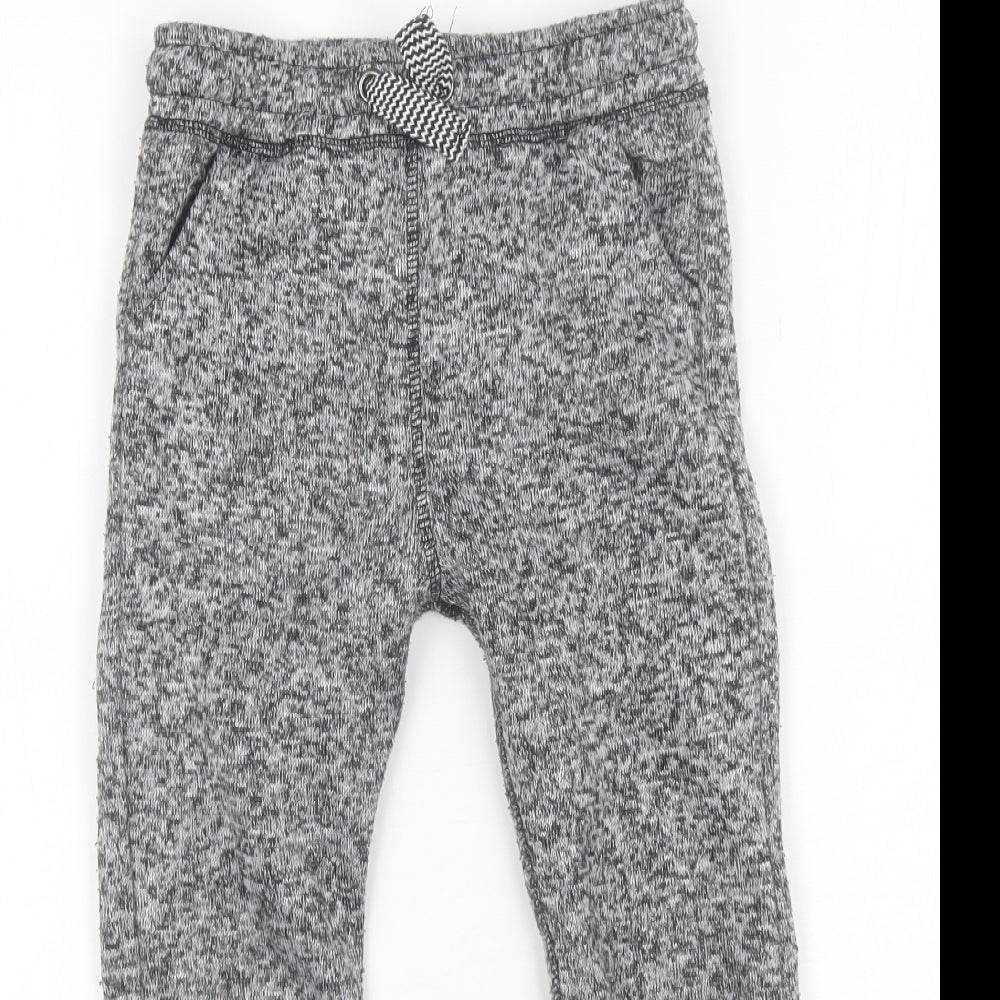 TU Girls Grey  Polyester Sweatpants Trousers Size 6-7 Years  Regular