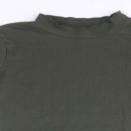Primark Girls Green Striped Cotton Basic T-Shirt Size 8-9 Years High Neck