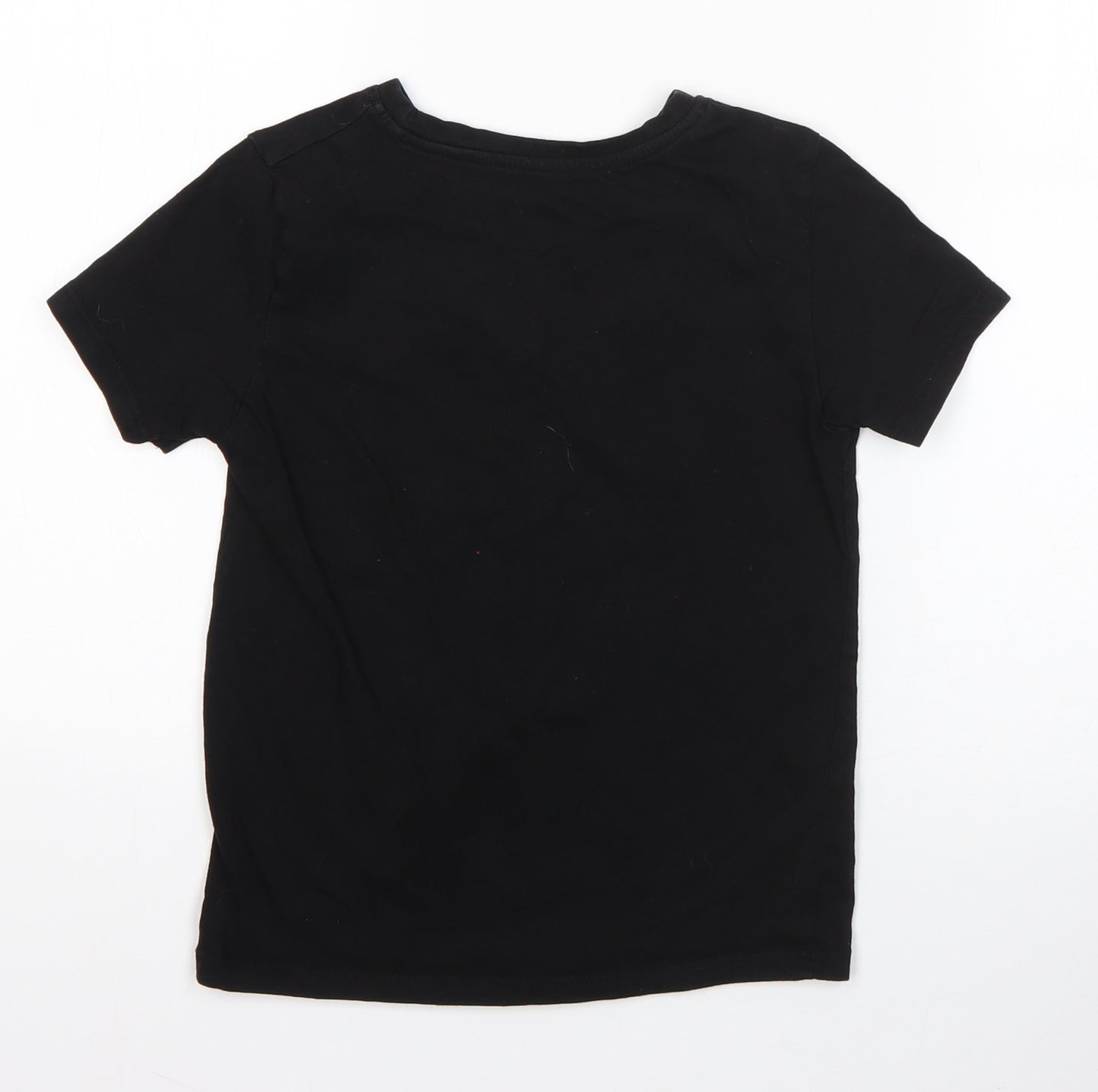 Primark Boys Black  Cotton Basic T-Shirt Size 6-7 Years Round Neck  - epic