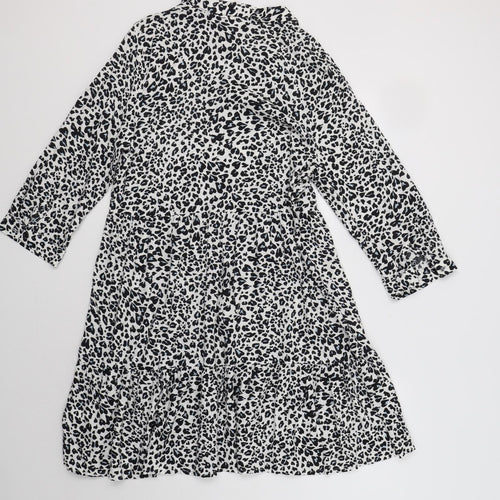 Papaya Womens White Animal Print Viscose Trapeze & Swing  Size 12  Collared Button