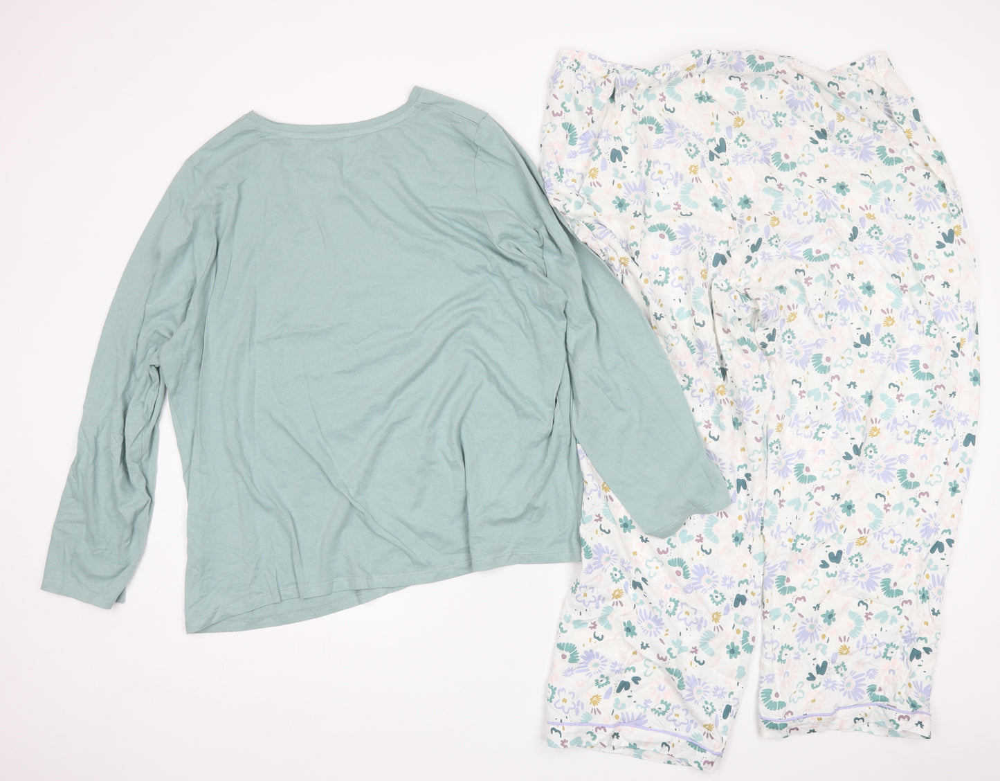 Nutmeg Womens Green Floral Cotton  Pyjama Set Size 20
