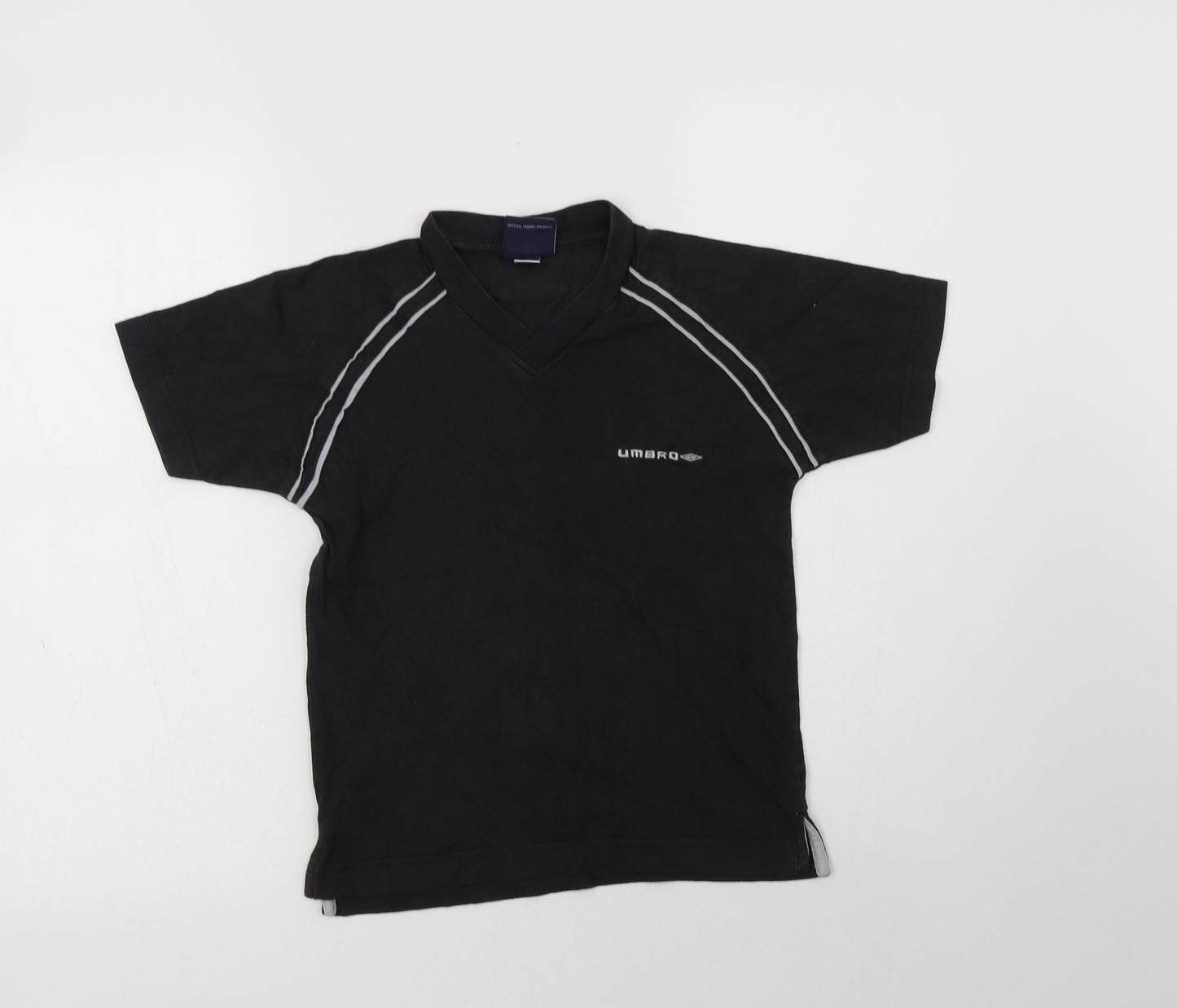 Umbro Boys Black  Cotton Basic T-Shirt Size 9-10 Years V-Neck