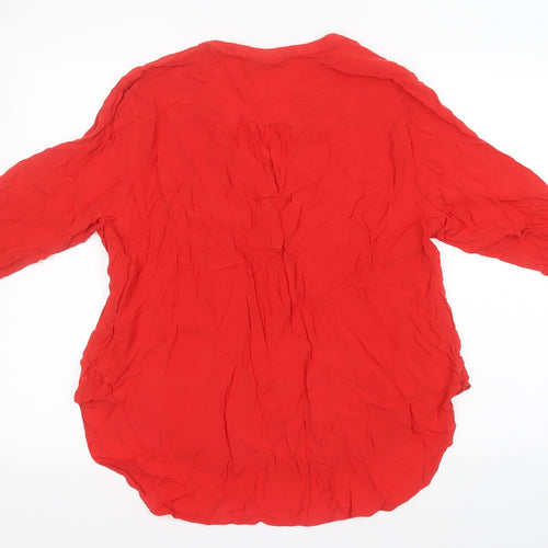 Canda Womens Red   Basic T-Shirt  V-Neck