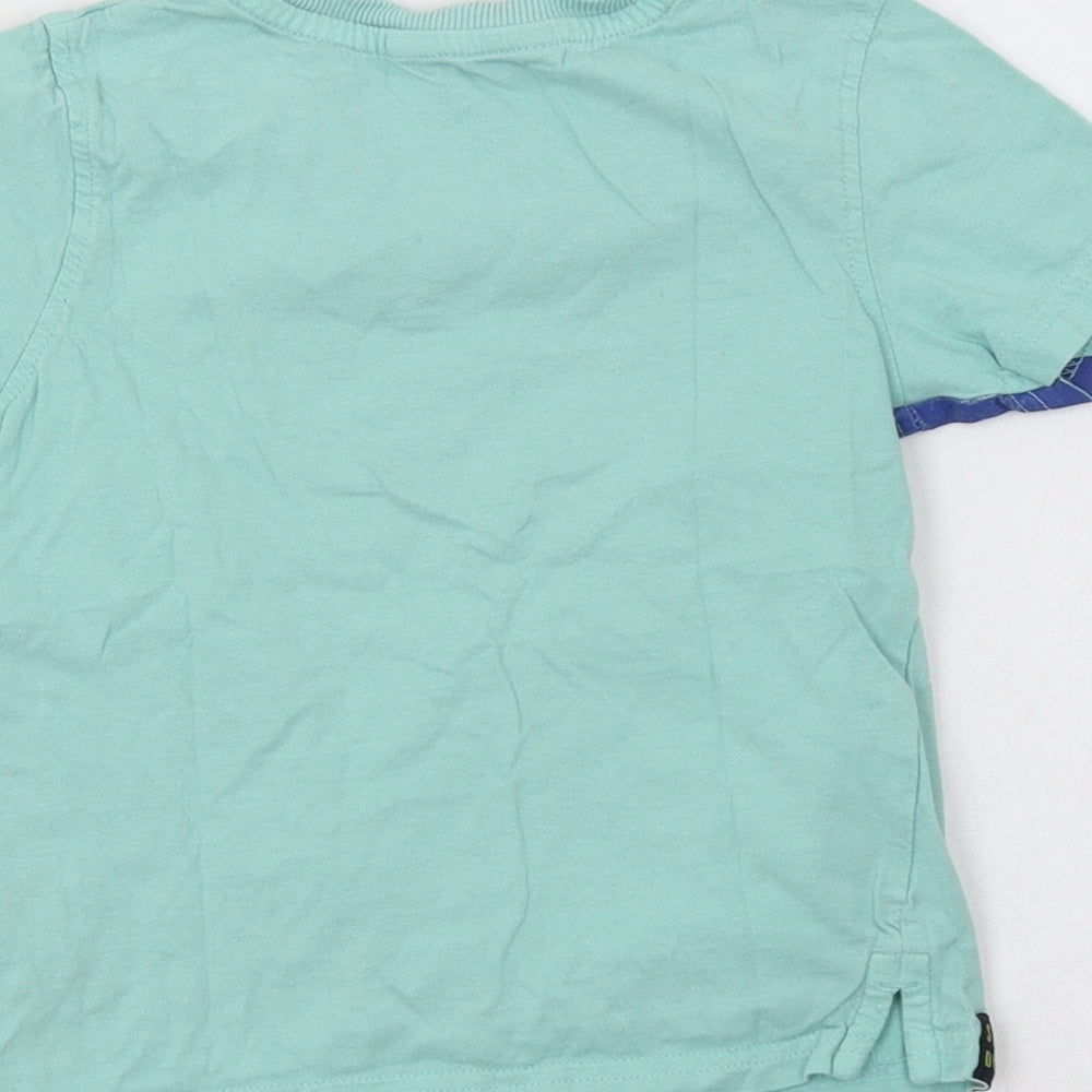 George Boys Green  Cotton Basic T-Shirt Size 3-4 Years Crew Neck  - Shark