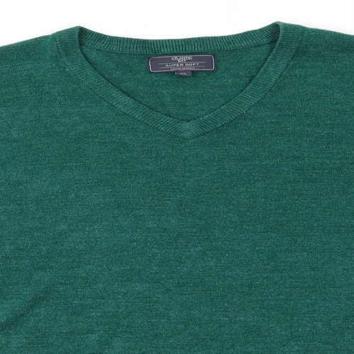 Atlantic Bay Mens Green V-Neck  Acrylic Pullover Jumper Size XL   - Super Soft Green mix