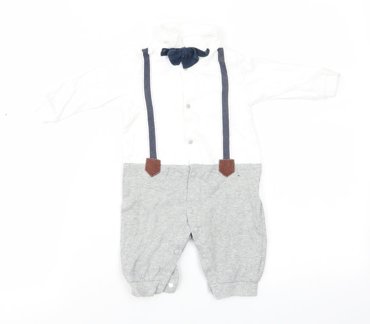 ShenZhen YEY Garment Ltd Boys White  Cotton Romper One-Piece Size 0-3 Months  Snap - Faux Dickie Bow Tie & Shirt with braces
