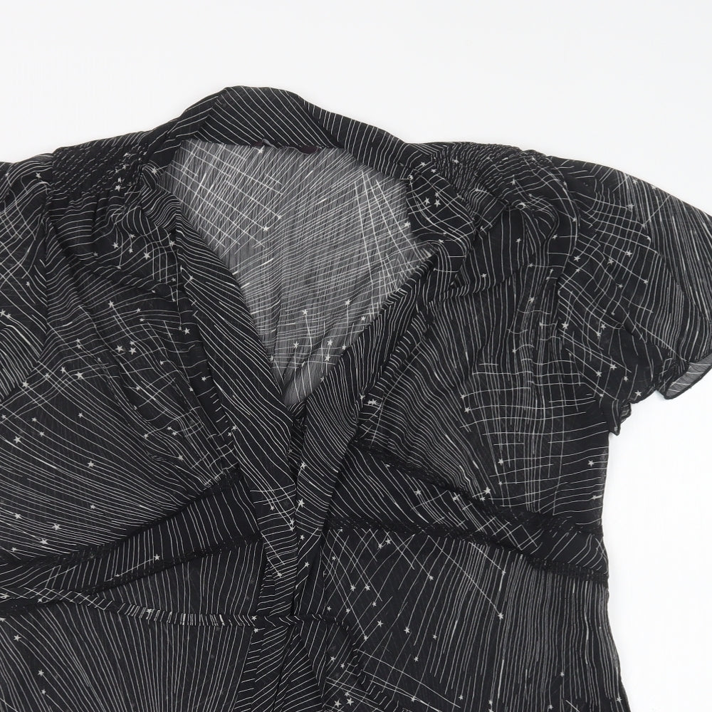 Evans Womens Multicoloured Geometric Polyester Basic Blouse Size 24 V-Neck