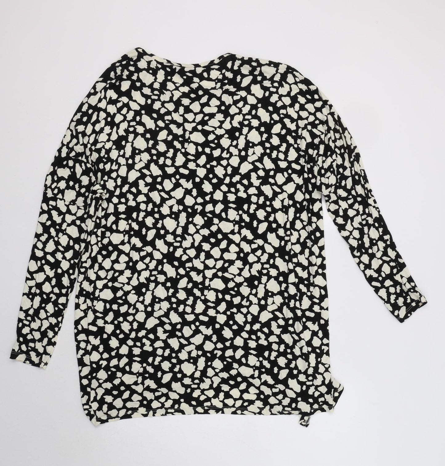 Pep & Womens Black Animal Print Viscose Tunic Blouse Size 18 Crew Neck