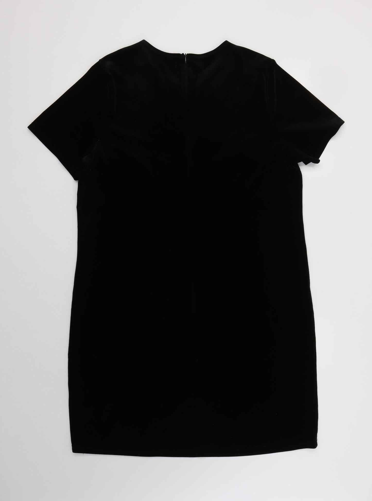 Glamorous Womens Black  Polyester A-Line  Size 16  Round Neck  - Neckline Detail