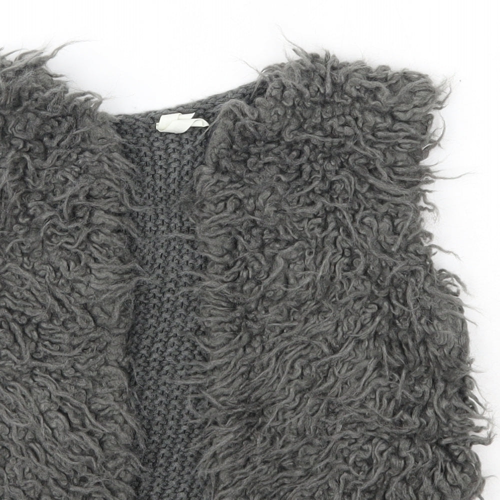 YD Girls Grey   Gilet Jacket Size 6-7 Years